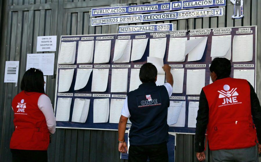 Miembros de mesa en capacitación para las Elecciones Regionales y Municipales 2026 en Andahuaylas. Miembros de mesa en capacitación para las Elecciones Regionales y Municipales 2026 en Andahuaylas.